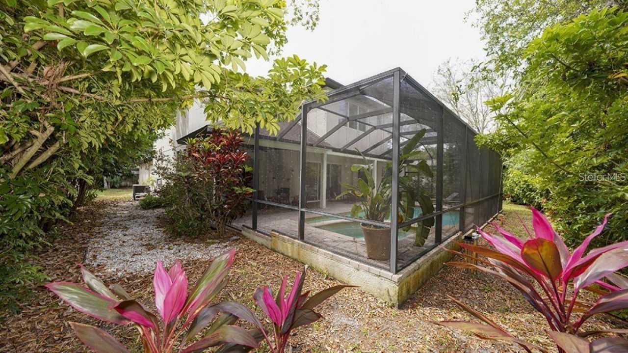 1725 Bonita Court, Sarasota, FL 34239 Photo