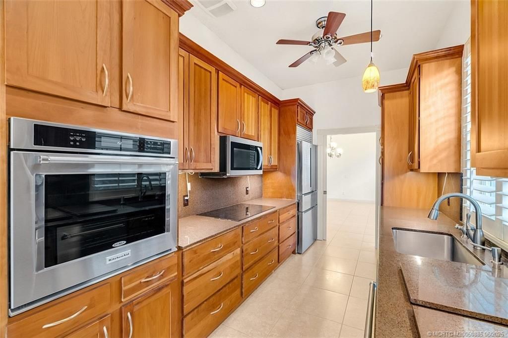 2619 SW Greenwich Way, Palm City, FL 34990 Photo