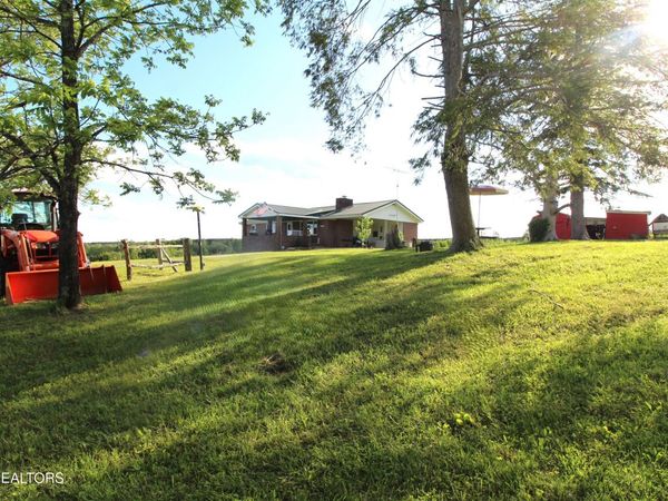 1038 Newton Lane, Crossville, TN 38572