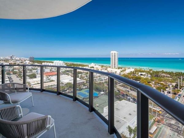 580 72nd St, Unit 1712, Miami, FL 33141