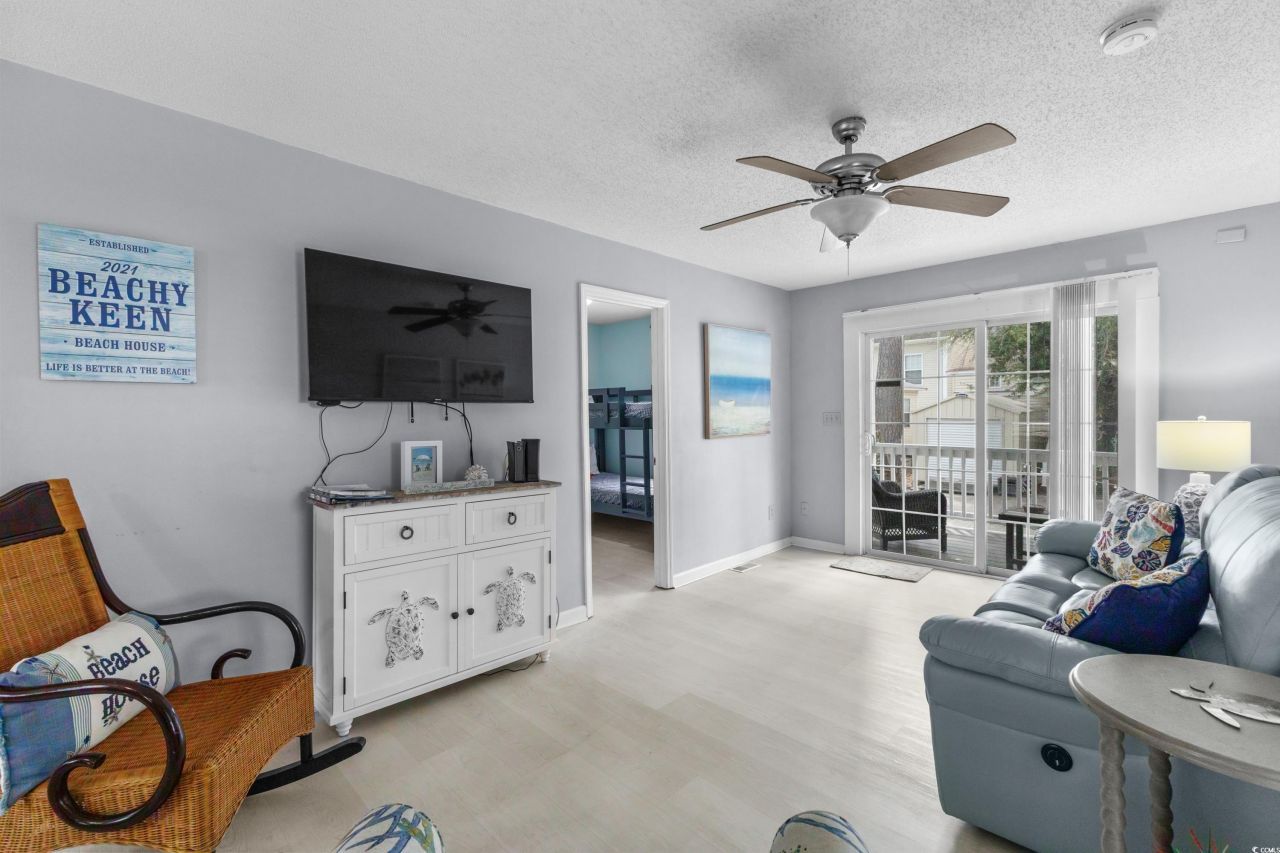 6001-1808 S Kings Hwy. Photo 6