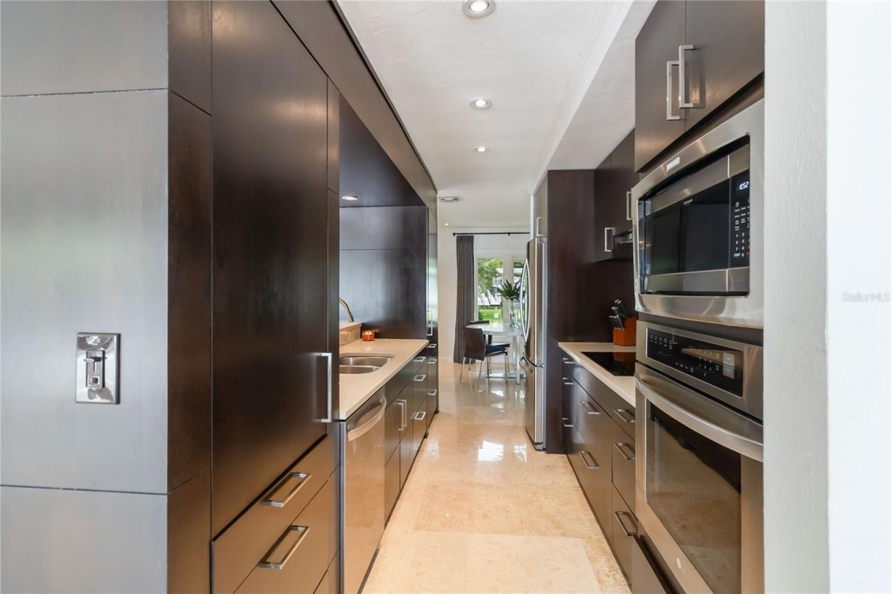 7145 Lake Drive, Orlando, FL 32809 Photo