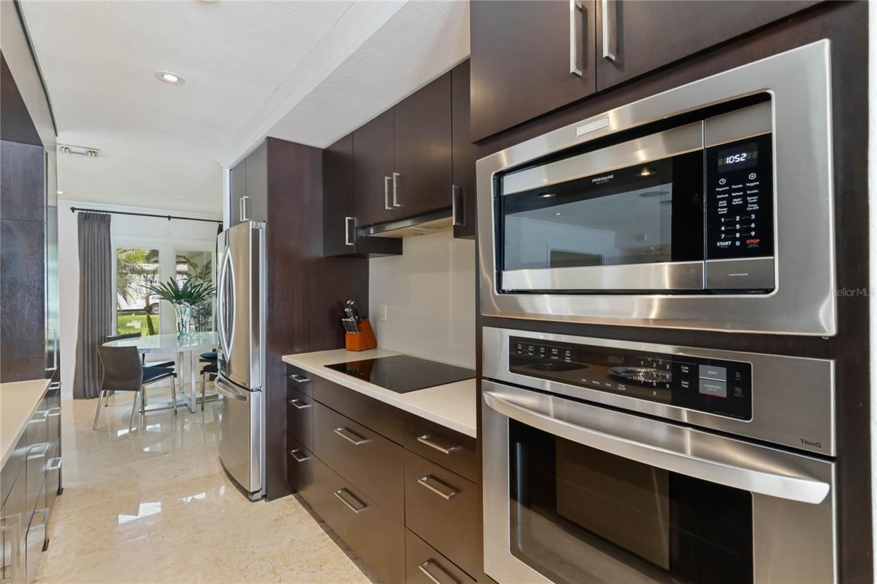 7145 Lake Drive, Orlando, FL 32809 Photo