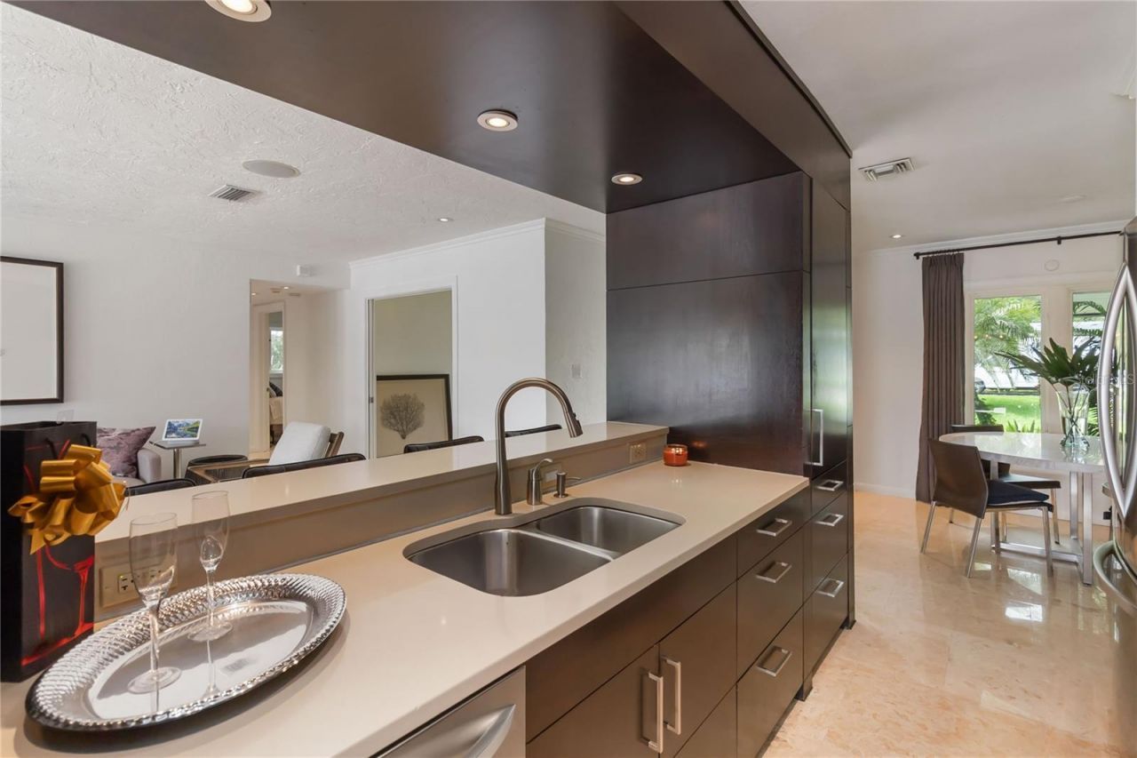 7145 Lake Drive, Orlando, FL 32809 Photo