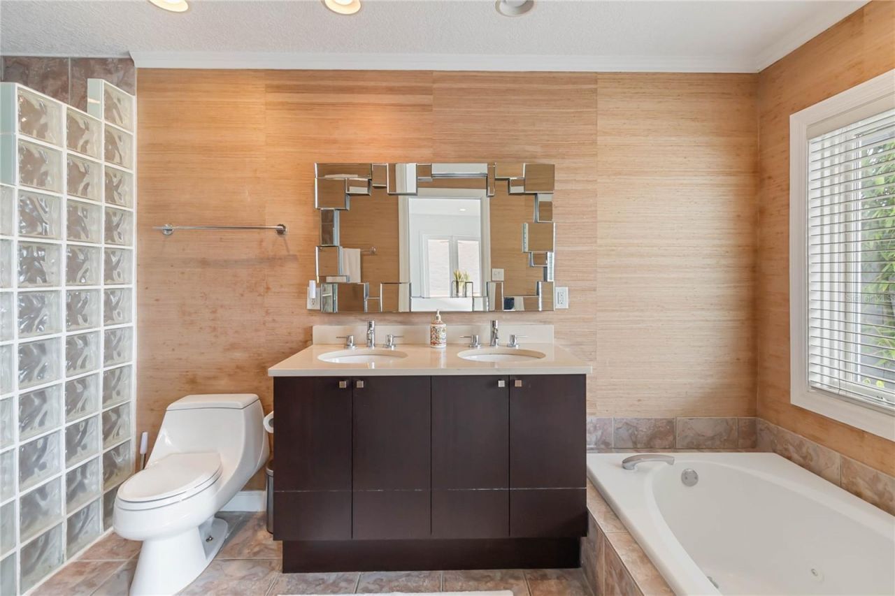 7145 Lake Drive, Orlando, FL 32809 Photo