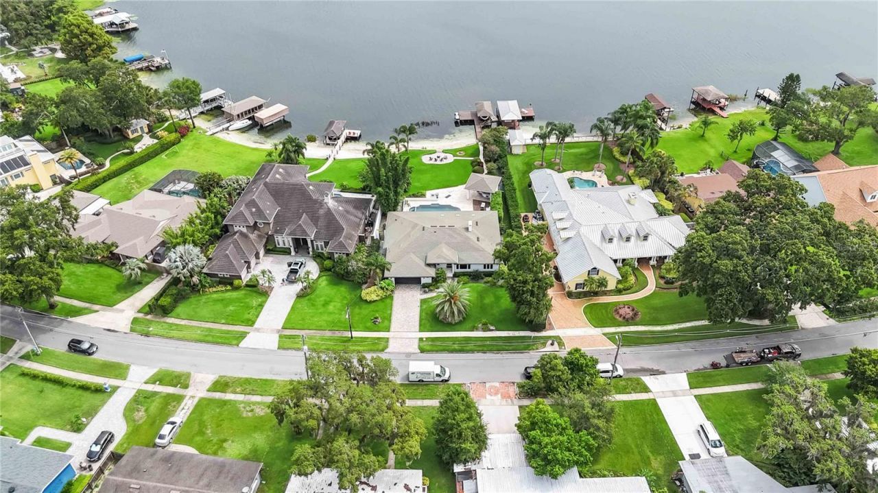 7145 Lake Drive, Orlando, FL 32809 Photo