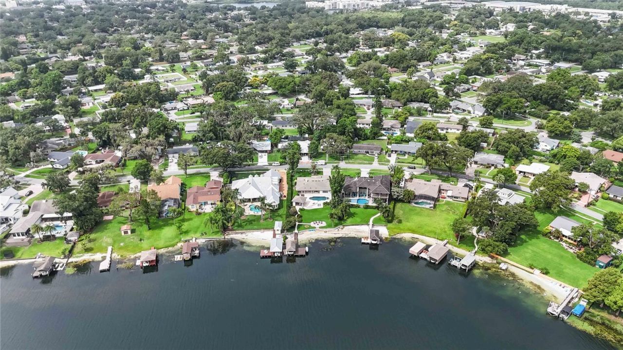 7145 Lake Drive, Orlando, FL 32809 Photo