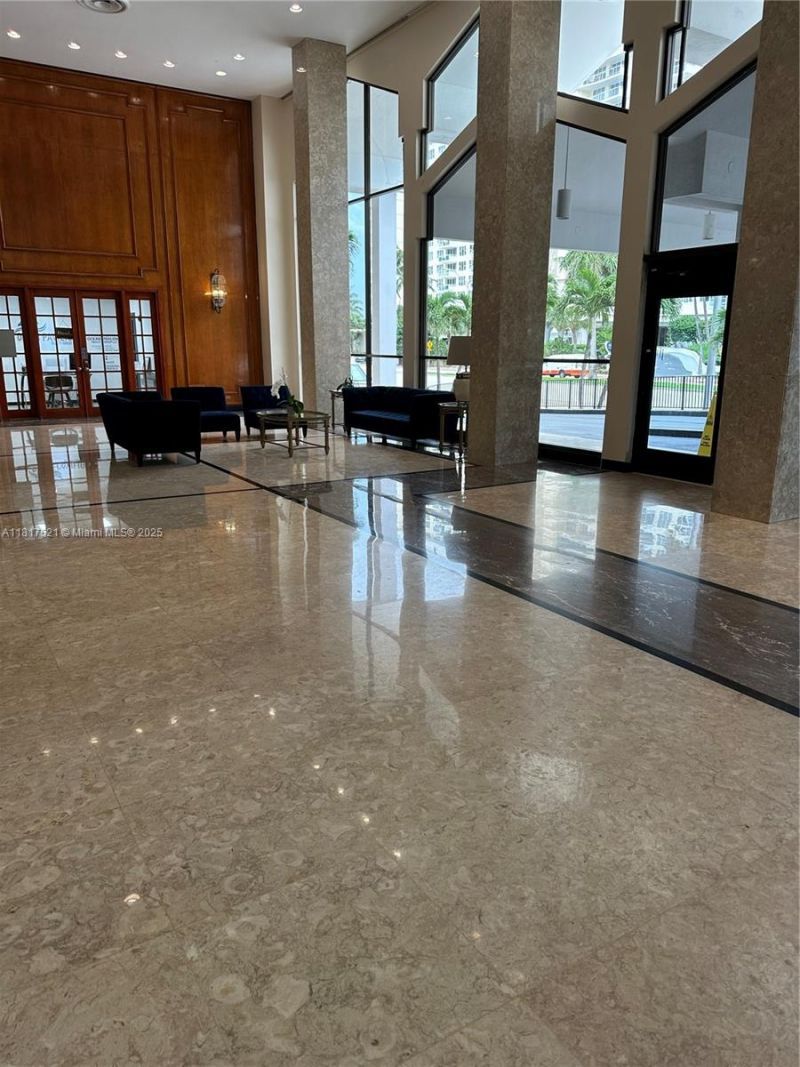 5601 Collins Ave, Unit 923, Miami Beach, FL 33140 Photo