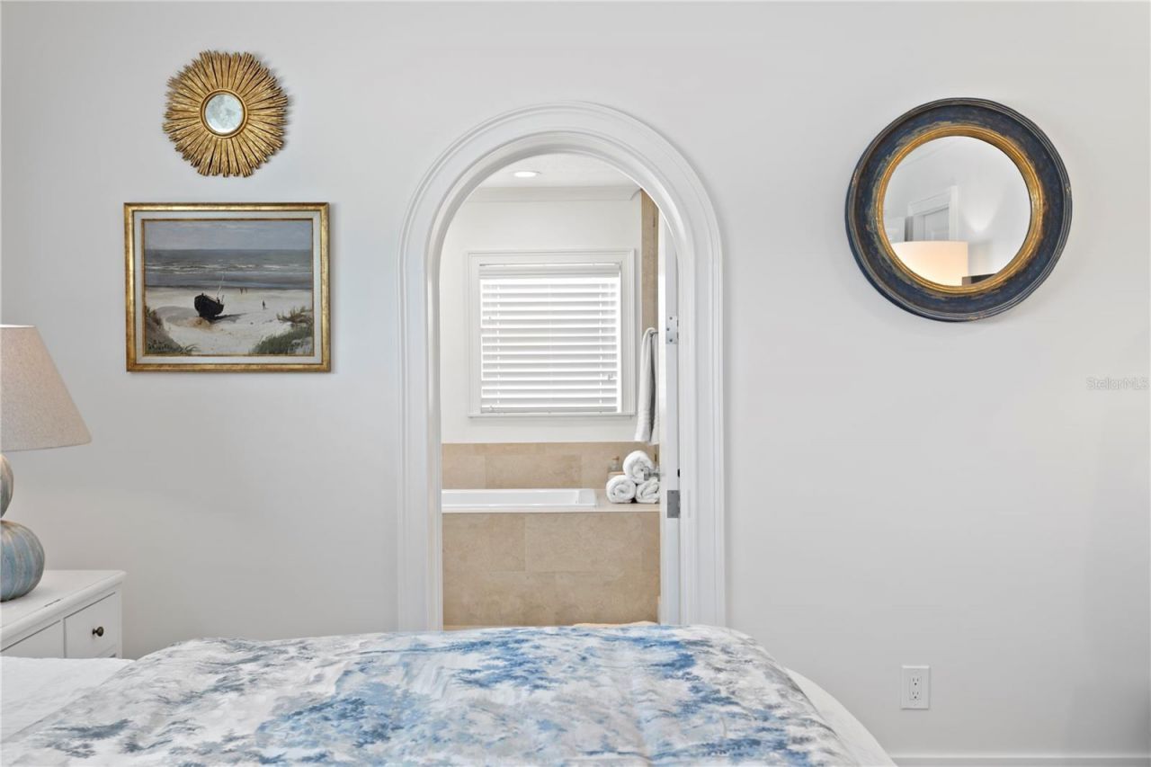 7060 S Shore Drive S, South Pasadena, FL 33707 Photo