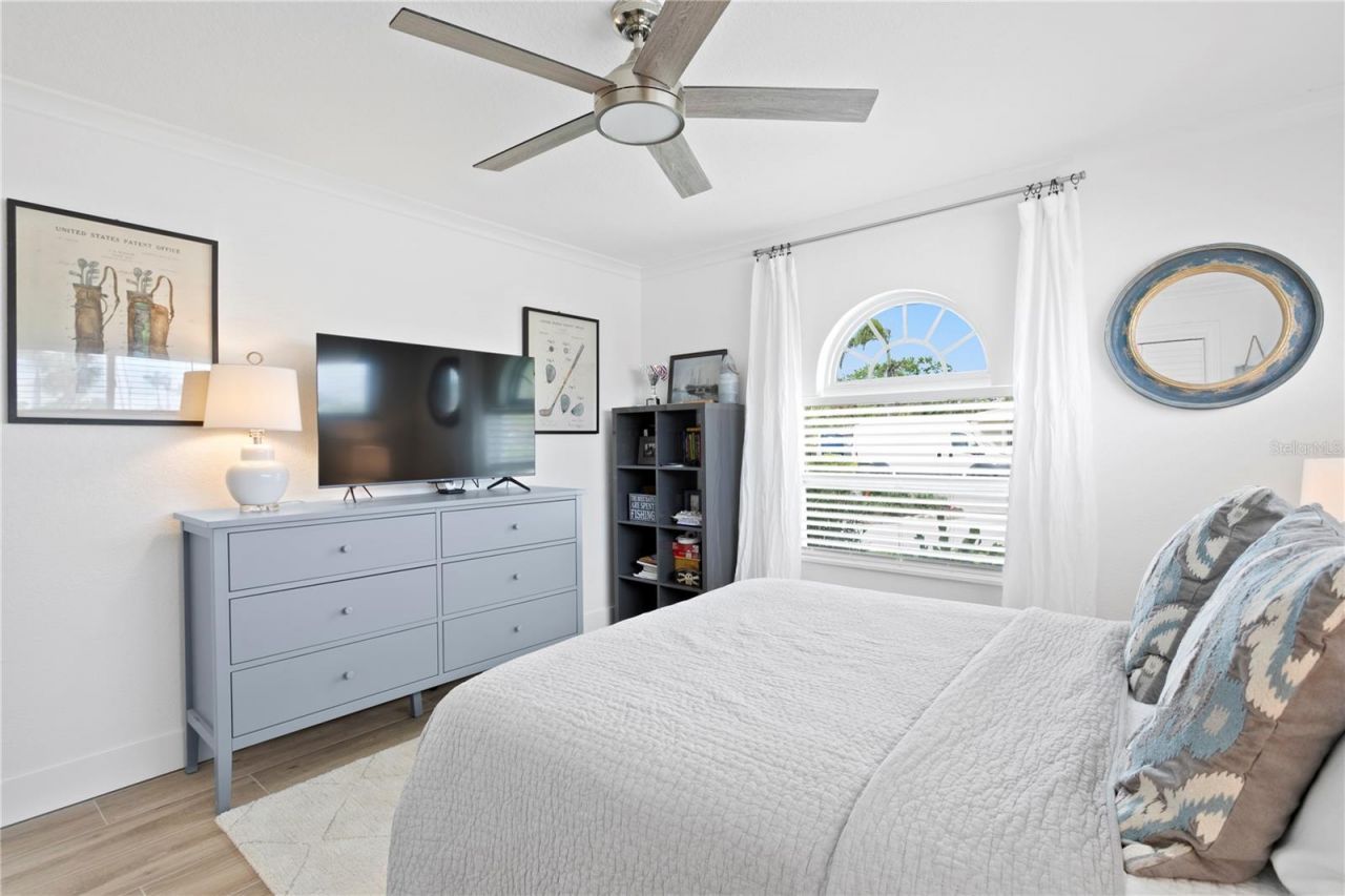 7060 S Shore Drive S, South Pasadena, FL 33707 Photo