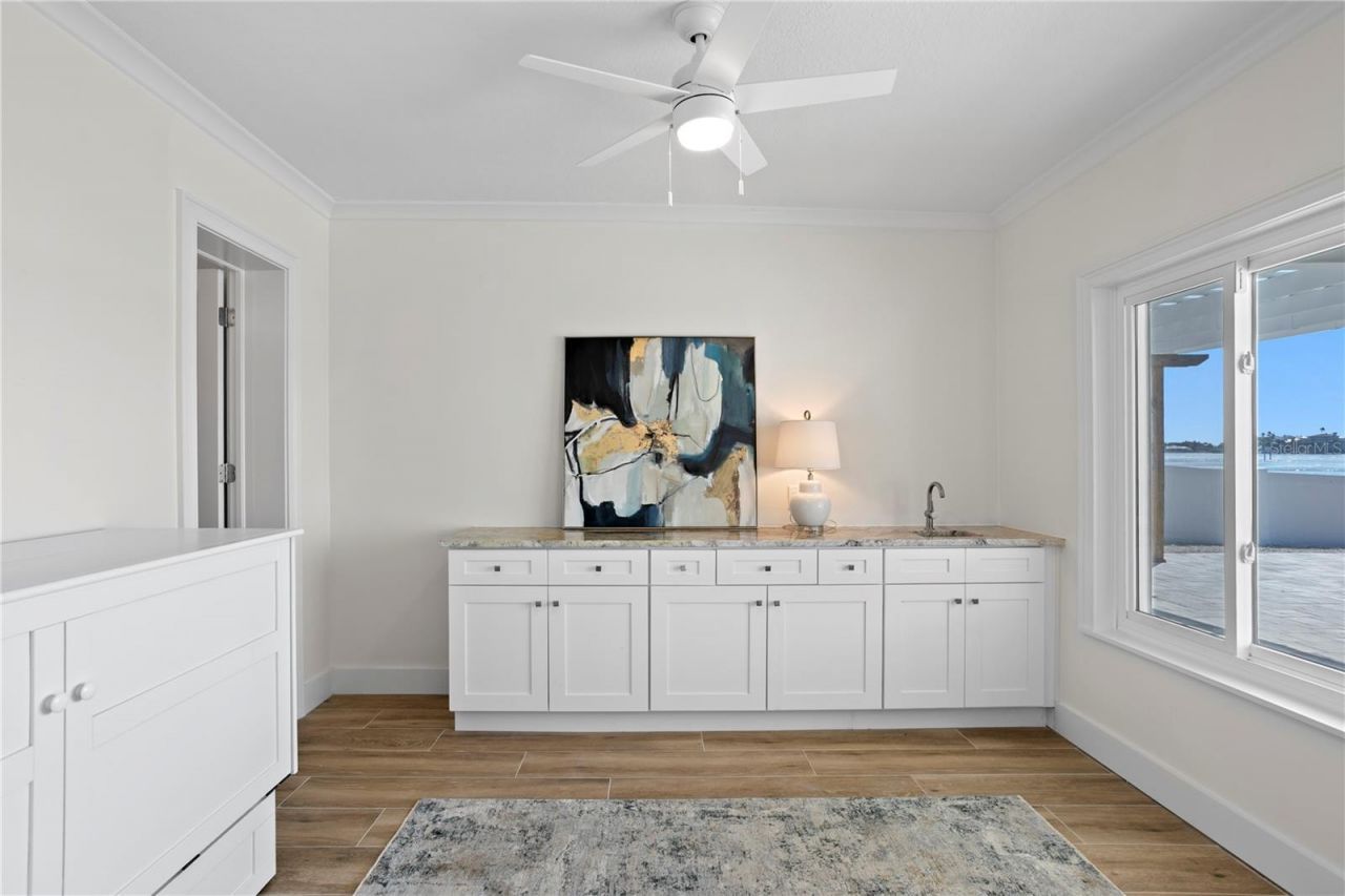 7060 S Shore Drive S, South Pasadena, FL 33707 Photo