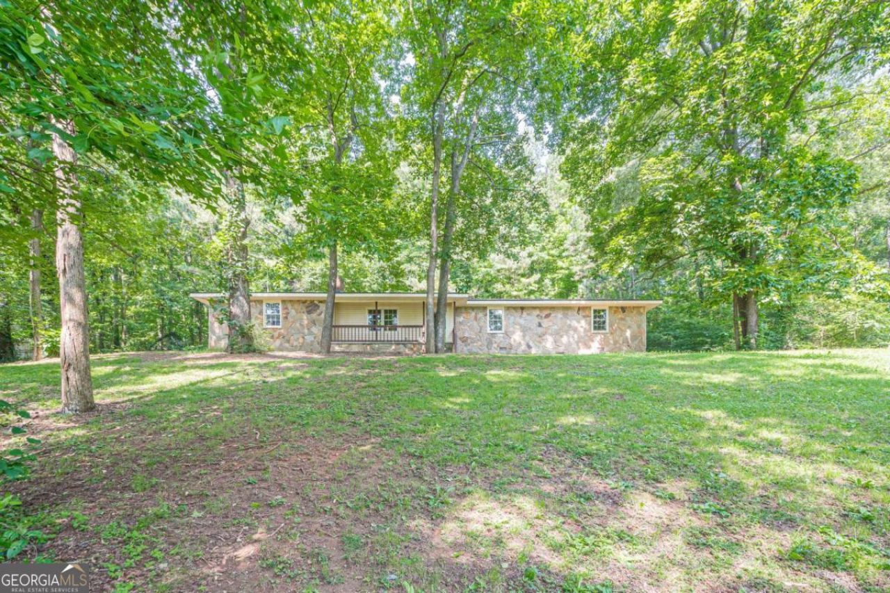 109 Amberidge Drive Nw, Cartersville, GA 30121 Main Photo