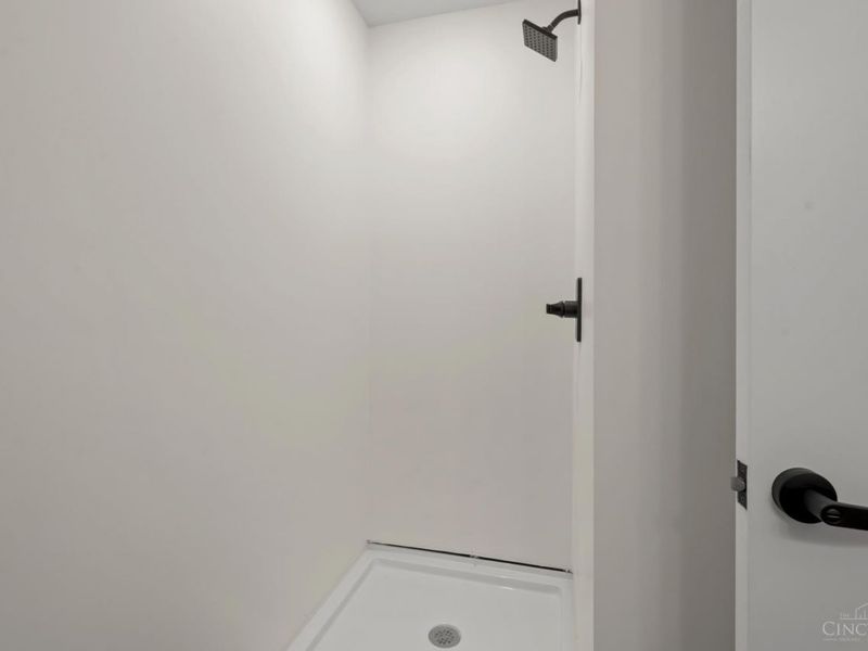 4477 Thirty Fourth Avenue, Unit 24, Cincinnati, OH 45209 Photo 12
