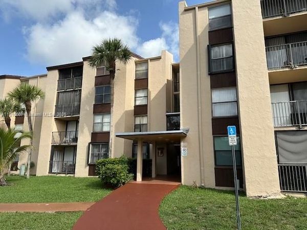 14611 N Kendall Dr, Unit 309L, Miami, FL 33186