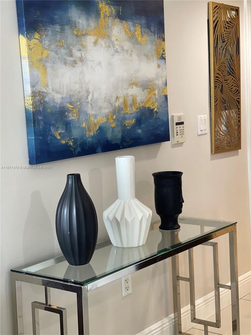 1750 N Bayshore Dr, Unit 1414, Miami, FL 33132 Photo