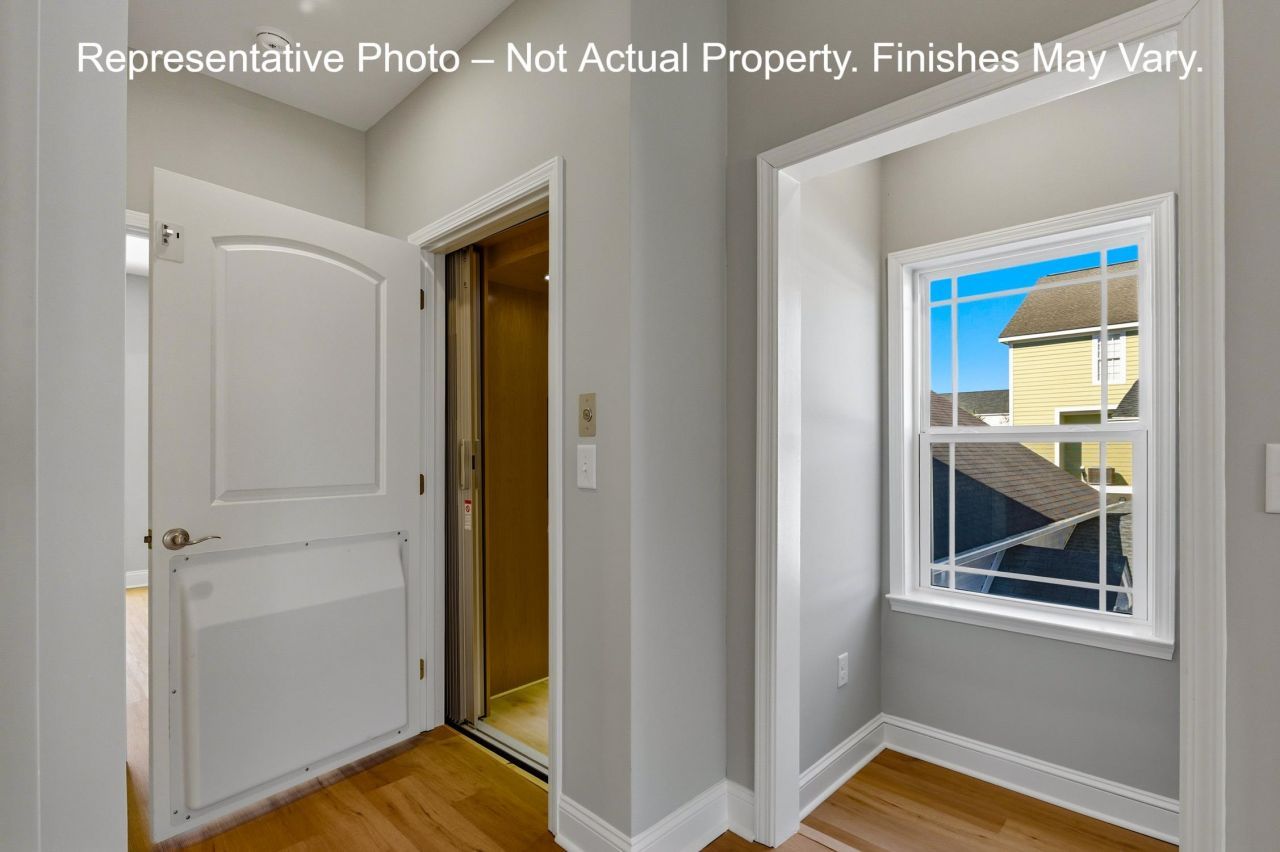 211a 15th Ave. S Photo 22