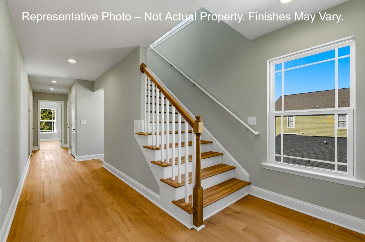 211a 15th Ave. S Photo 33