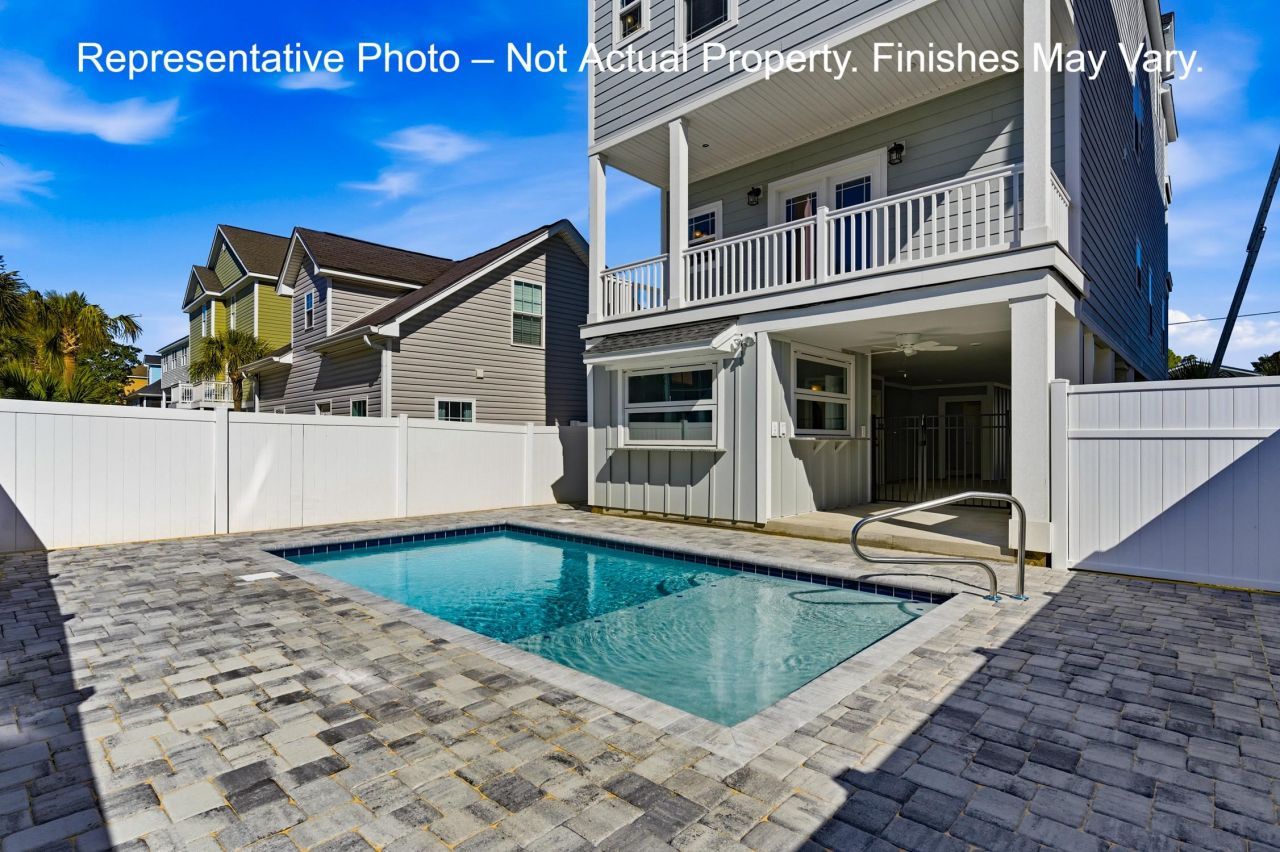 211a 15th Ave. S Photo 49