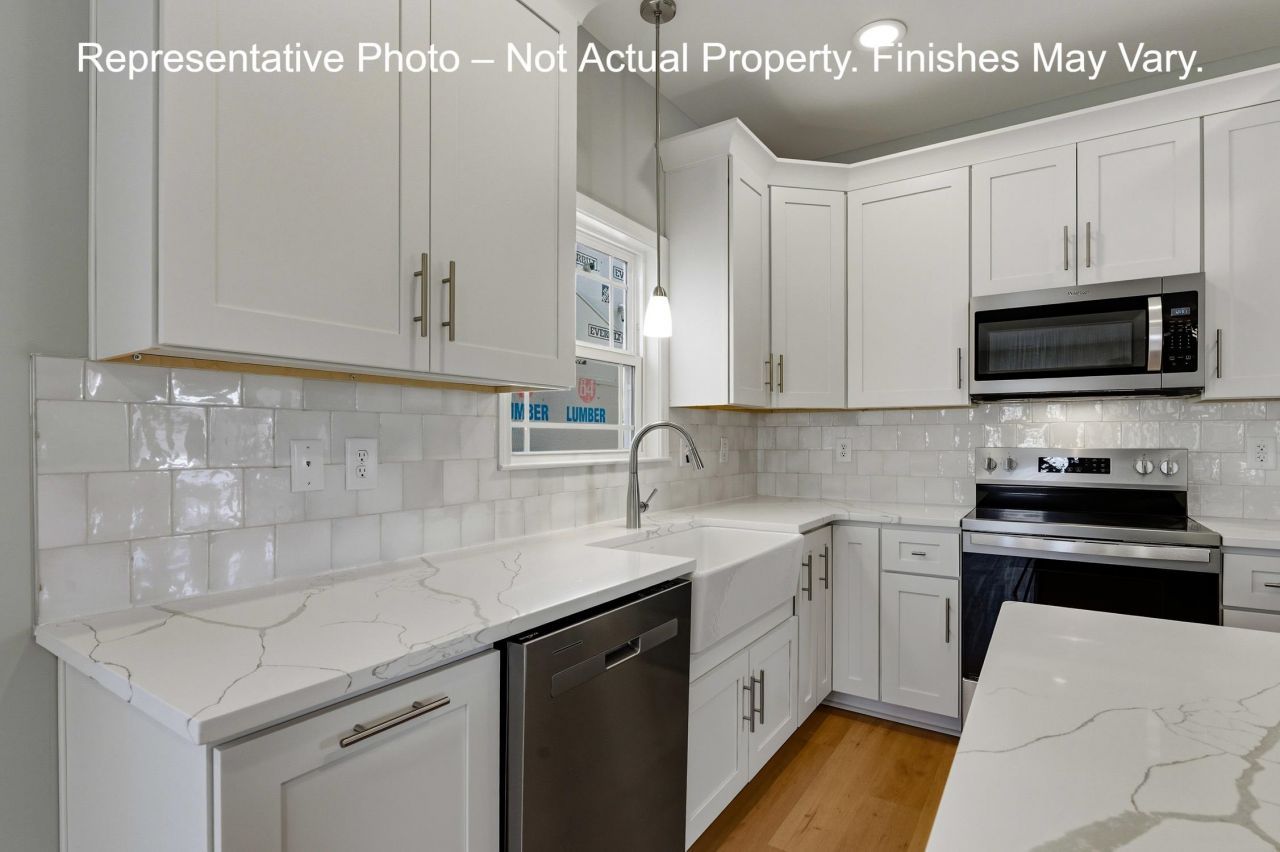 211a 15th Ave. S Photo 9