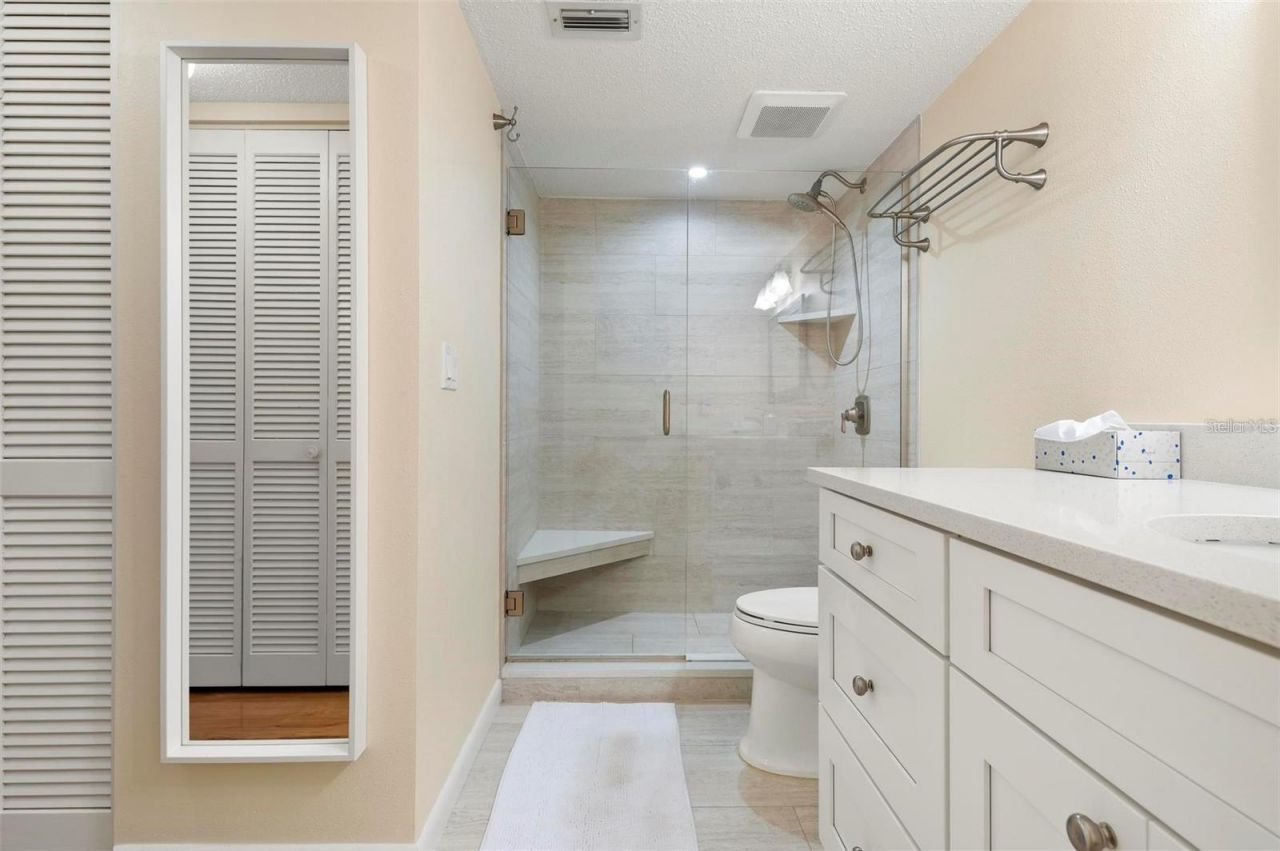 1707 Pelican Cove Road, Unit 451, Sarasota, FL 34231 Photo