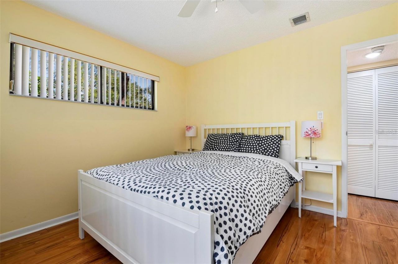 1707 Pelican Cove Road, Unit 451, Sarasota, FL 34231 Photo