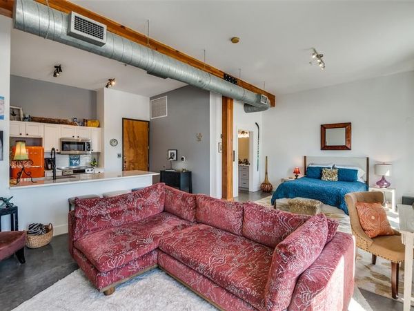 2502 Live Oak Street, Unit 322, Dallas, TX 75204