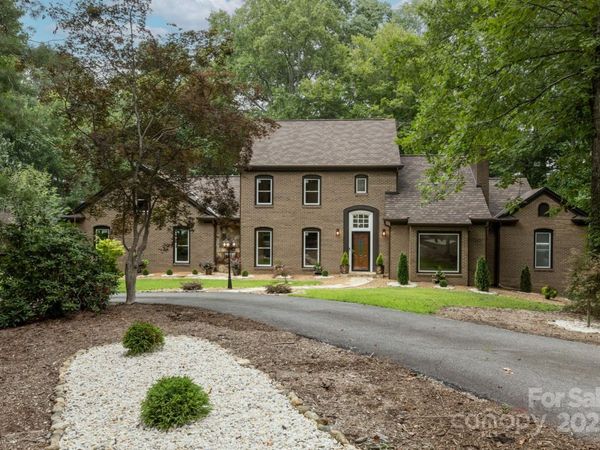 455 Old Farms Road, Wilkesboro, NC 28697