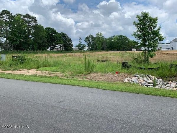 98 Wildwood Street NW, Shallotte, NC 28470