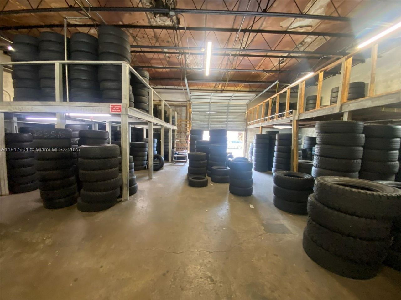 900 25th St, West Palm Beach, FL 33407 Photo