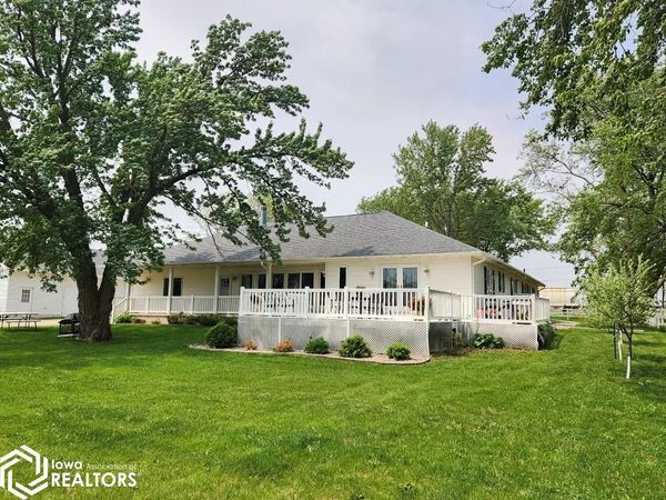 3511 19th Street SW, Mason City, IA 50401