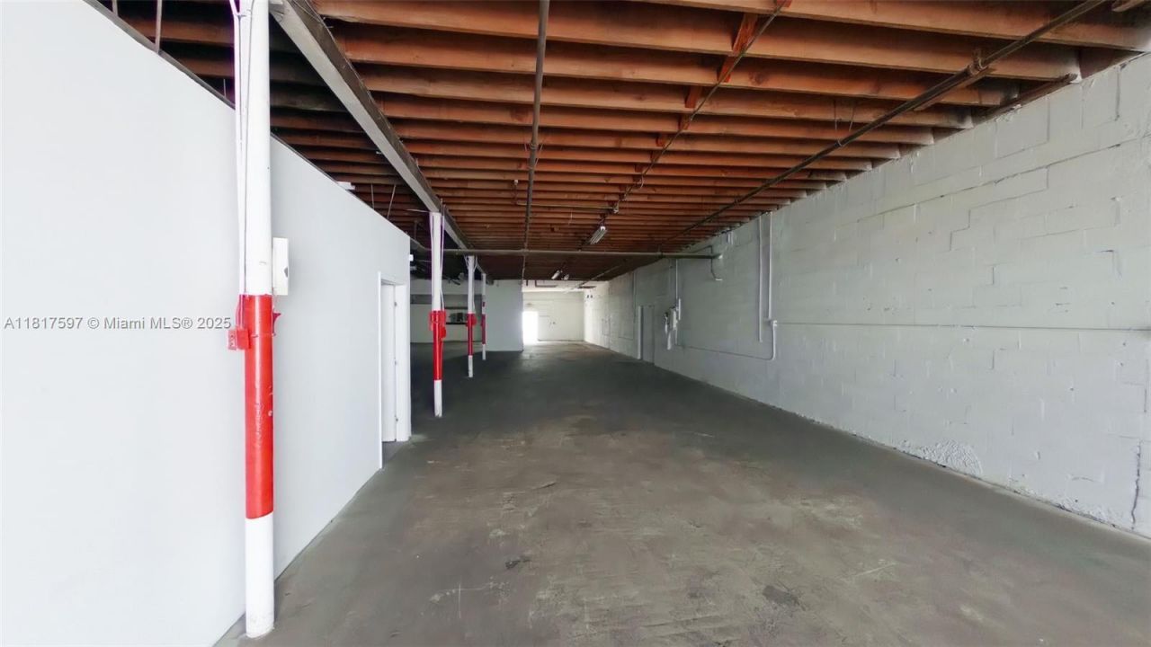 1083 E 24th St, Hialeah, FL 33013 Photo