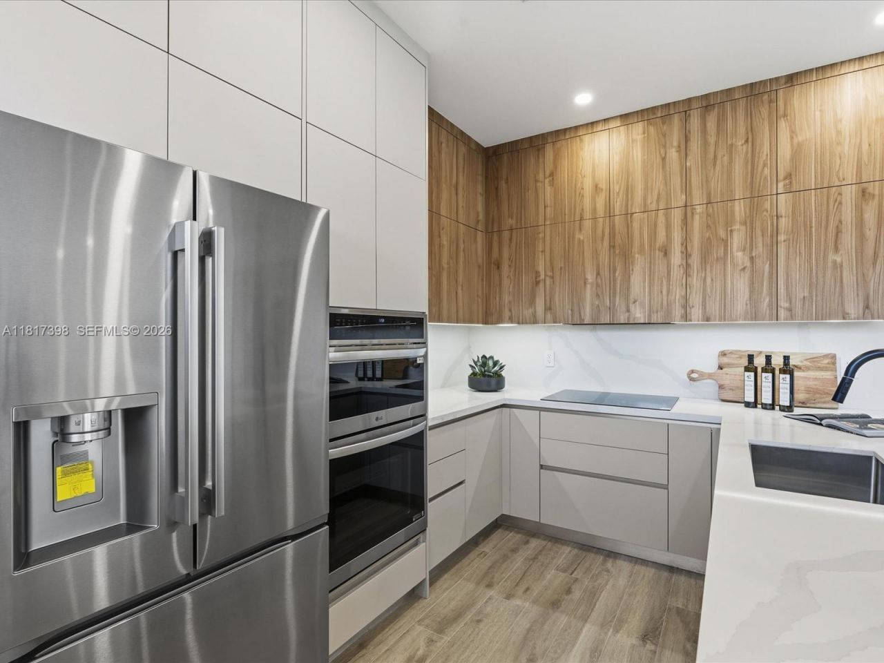 2732 SW 31st Ave, Miami, FL 33133 Photo