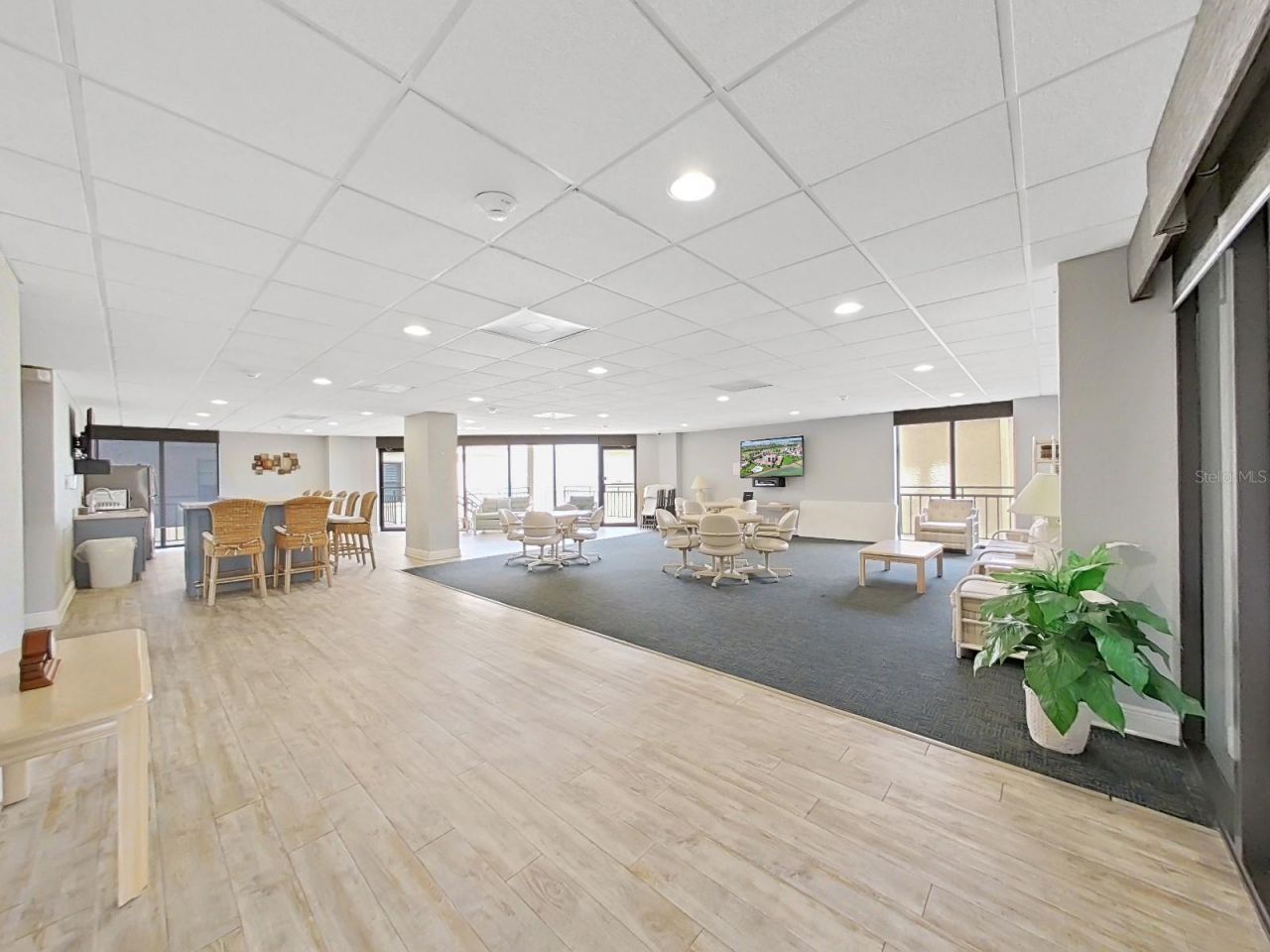 6177 Sun Boulevard, Unit 108, Saint Petersburg, FL 33715 Photo