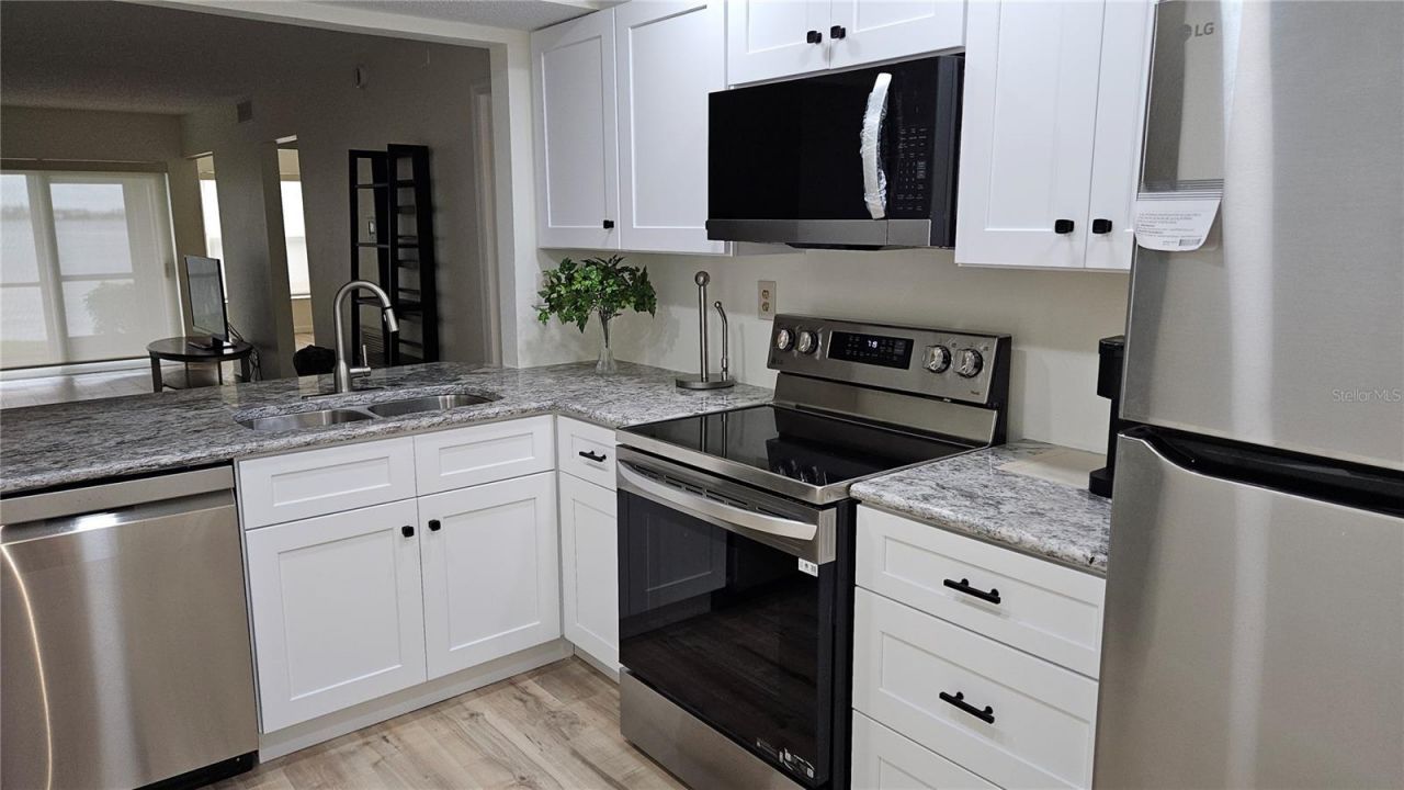 6177 Sun Boulevard, Unit 108, Saint Petersburg, FL 33715 Photo