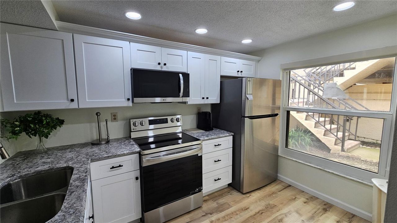 6177 Sun Boulevard, Unit 108, Saint Petersburg, FL 33715 Photo