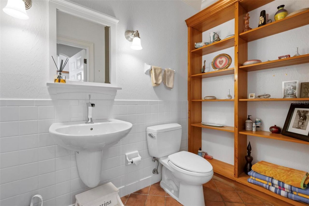 512 77th Street, Holmes Beach, FL 34217 Photo