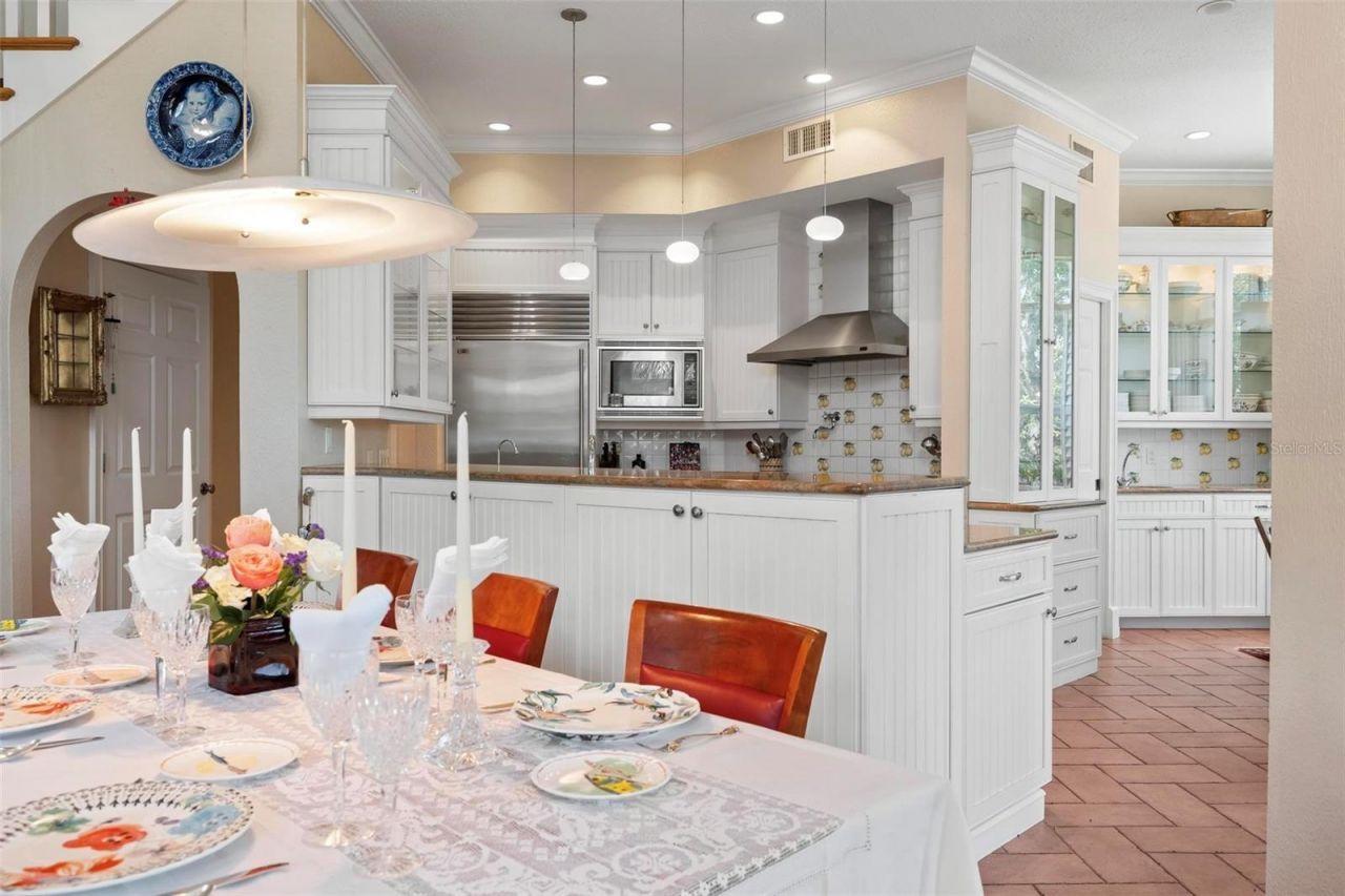 512 77th Street, Holmes Beach, FL 34217 Photo