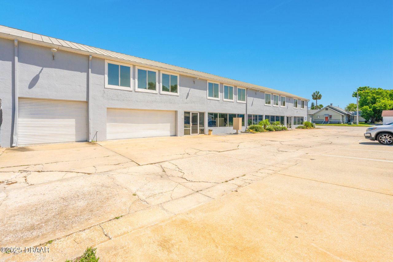 468 Ridgewood Avenue, Holly Hill, FL 32117 Photo