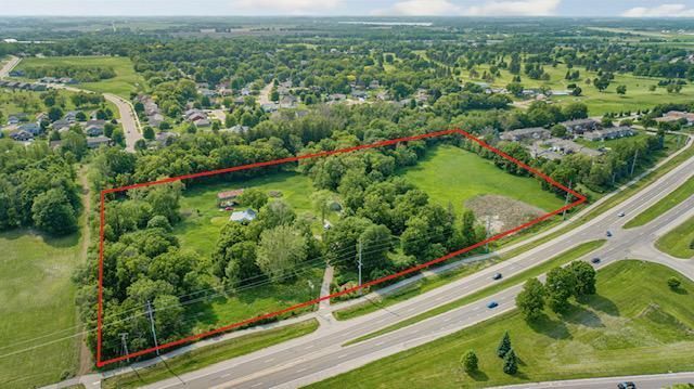 1320 Lyndale Avenue N, Faribault, MN 55021