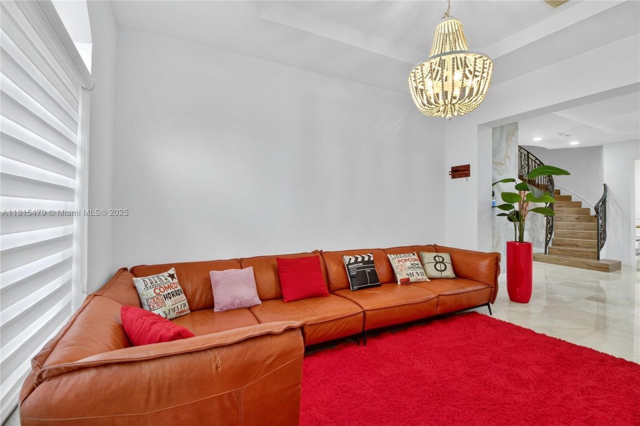 6403 SW 162nd Path, Miami, FL 33193 Photo