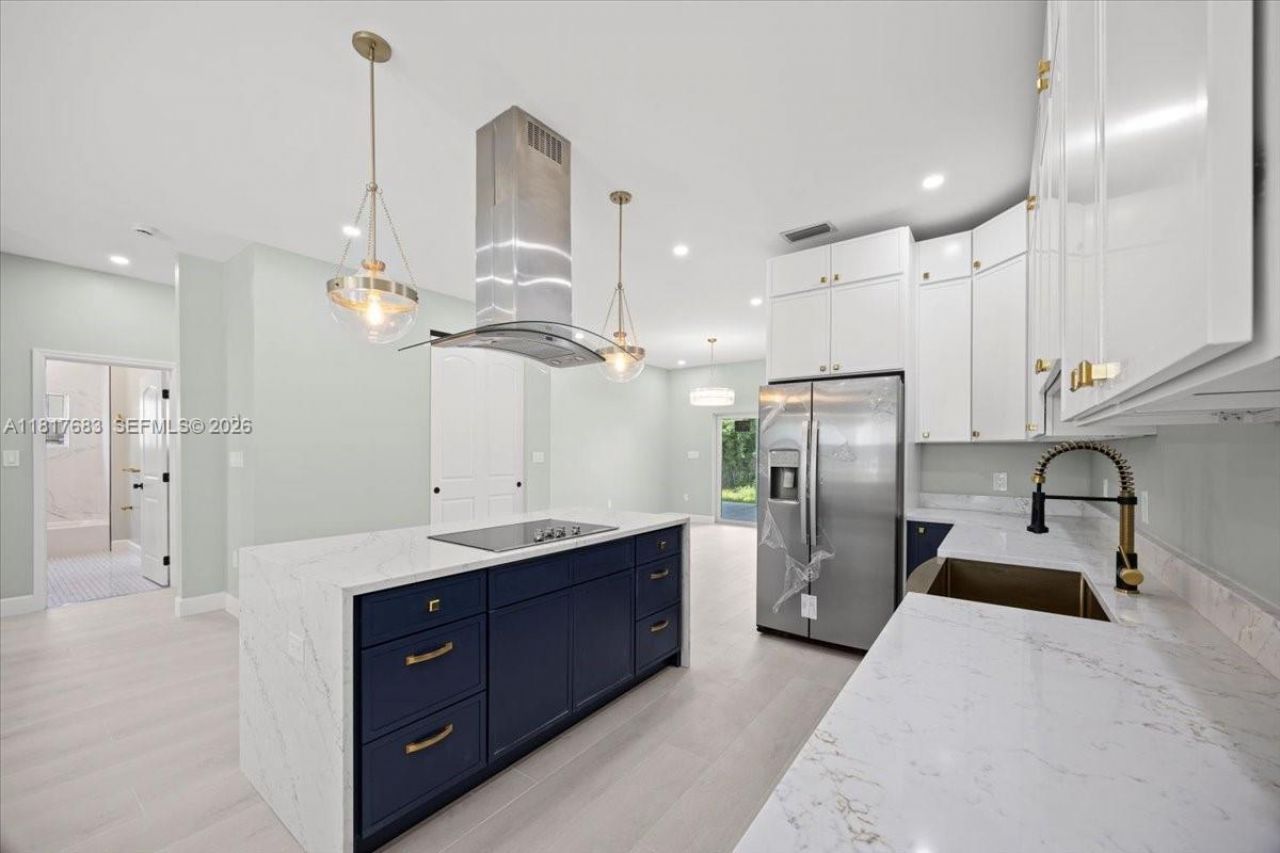 930 34th St, West Palm Beach, FL 33407 Photo