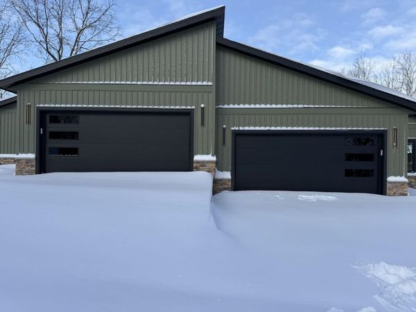 225 Whitetail Lane, Unit 28, Deerfield, WI 53531