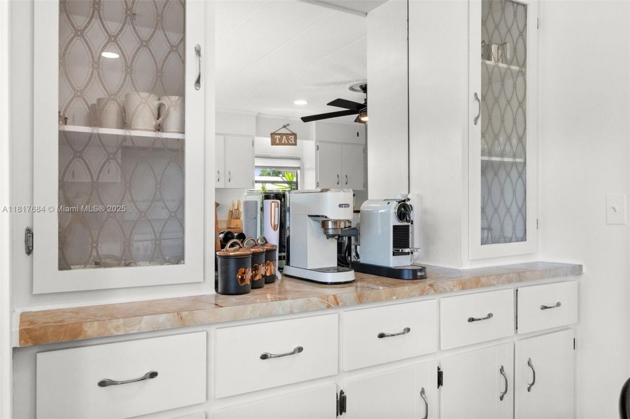 648 E Palm Dr, Marco Island, FL 34140 Photo