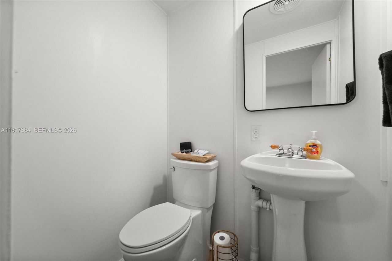 648 E Palm Dr, Marco Island, FL 34140 Photo
