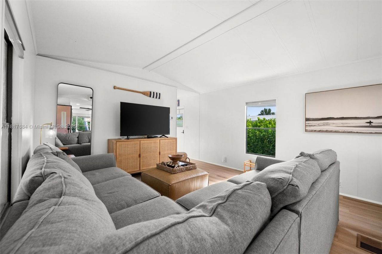 648 E Palm Dr, Marco Island, FL 34140 Photo