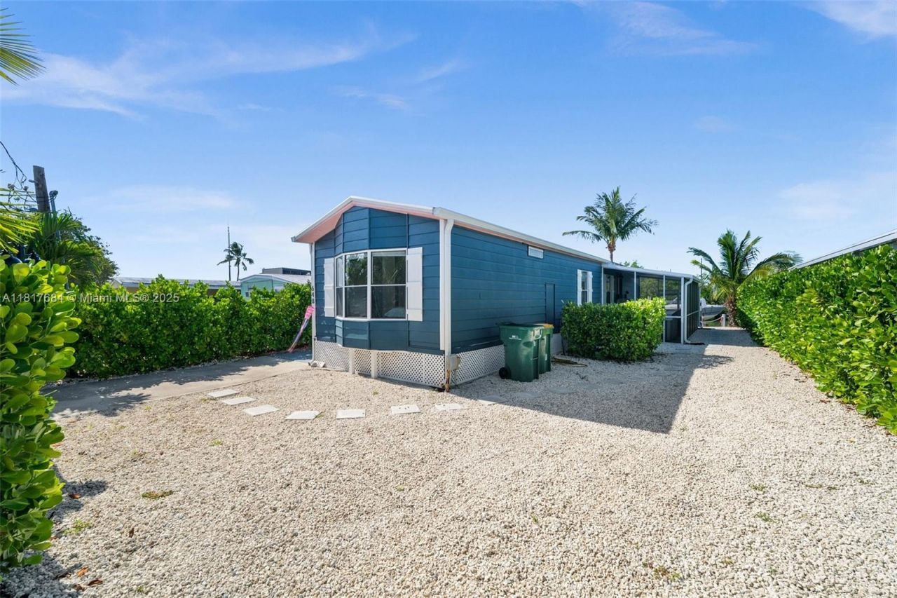 648 E Palm Dr, Marco Island, FL 34140 Photo