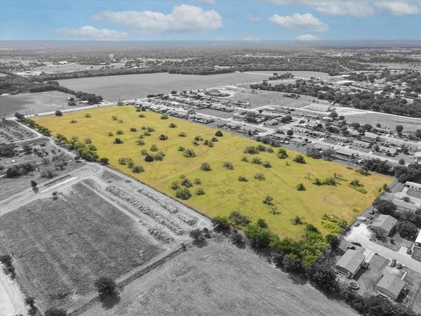 2209 N Nolan River Road, Cleburne, TX 76033