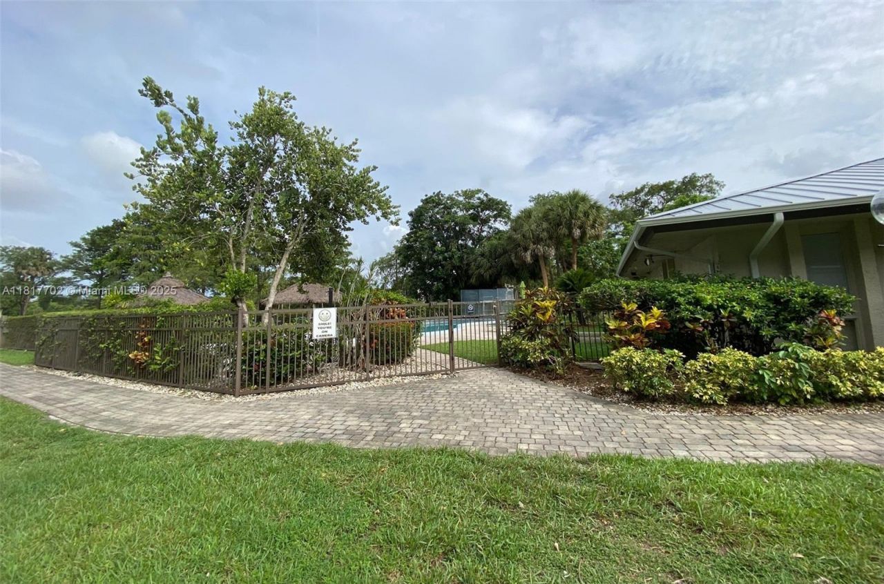 6200 NW 44th St, Unit 115, Lauderhill, FL 33319 Photo