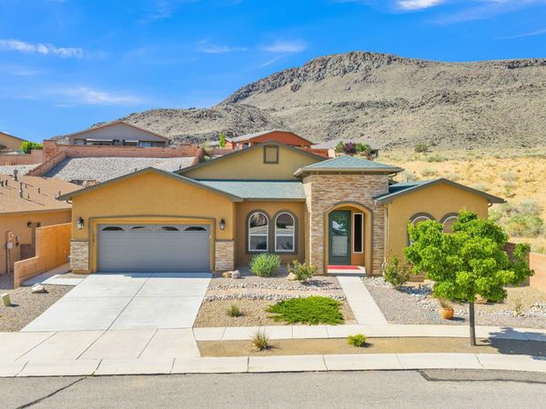 4281 Palo Verde Ct, Los Lunas, NM 87031