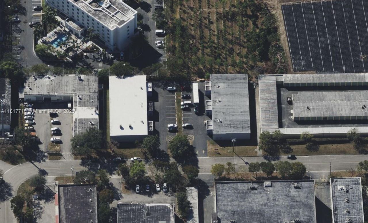 13552 SW 129th St, Miami, FL 33186 Photo